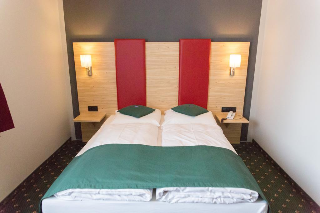 Hotel Cosima Фатерштеттен Номер фото
