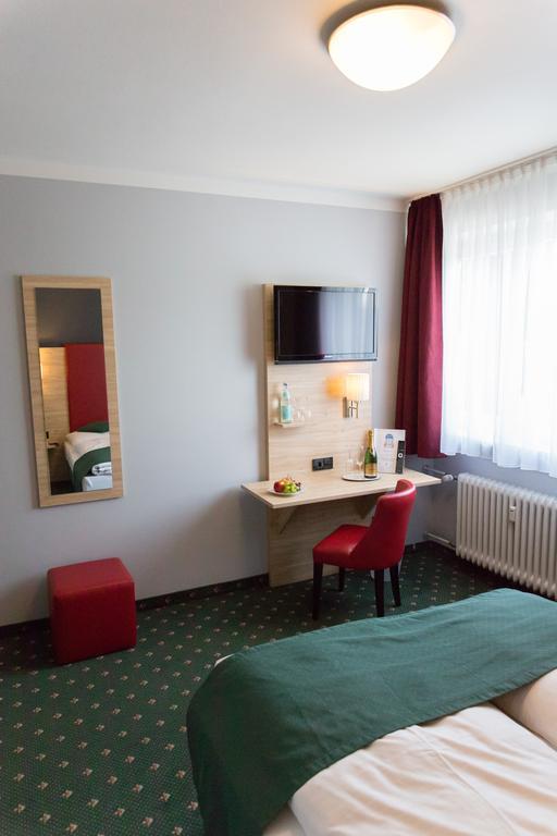 Hotel Cosima Фатерштеттен Номер фото