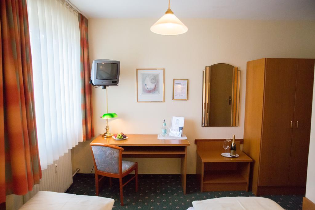 Hotel Cosima Фатерштеттен Номер фото