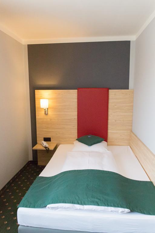 Hotel Cosima Фатерштеттен Номер фото